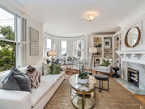 4th image of 2902-2904 Washington St #2902