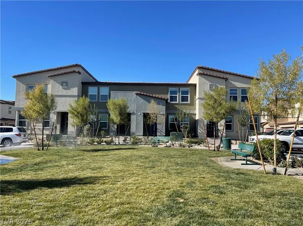 9126 Hitmaker St, Las Vegas, NV 89113