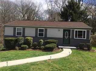750 Cedarwood Dr, Pittsburgh, PA