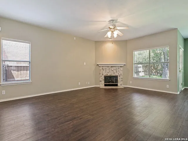3422 Crimson Stable — Photo 4
