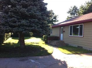 544 6th St SW, Chisholm, MN 55719