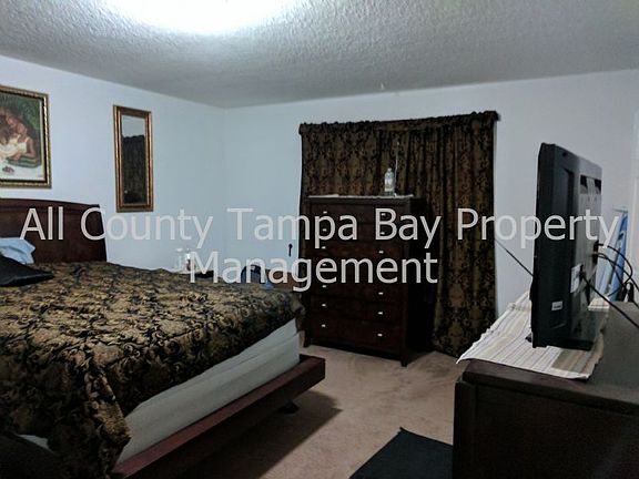5th image of 8512 N Seminole Ave