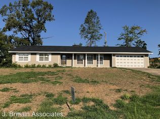 902 4th Ave NE, Jacksonville, AL 36265