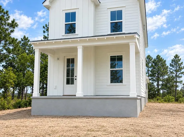 5446 Folklore Way, Wilmington, NC 28412