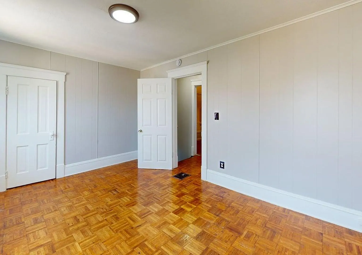 7424 Indiana Ave, Cleveland, OH 44105 — Photo 4