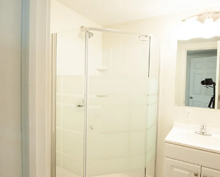 1202 N Walnut St — Photo 44