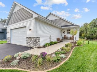 453 Alex Ct, Somerset, WI 54025