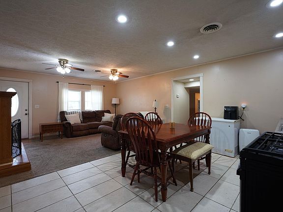 4th image of 54 Maddox Ln