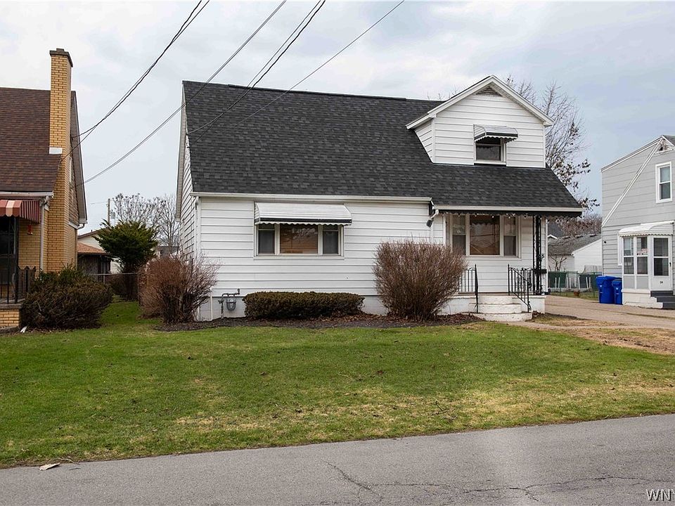 1st image of 28 Fernwood Ave