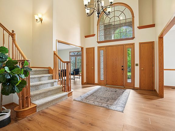 3rd image of 3160 Lundy Ln