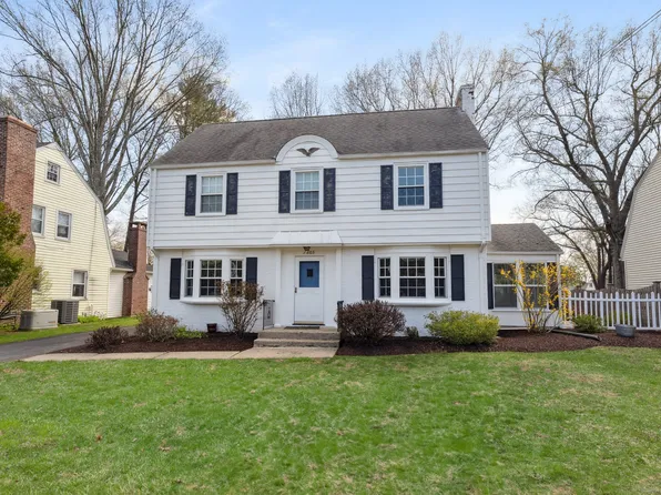 1805 Asylum Avenue, West Hartford, CT 06117