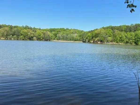 405 Nokomis Ln, Heathsville, VA 22473