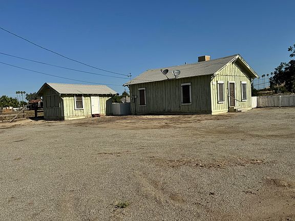 2nd image of 1109 N Jaye Street