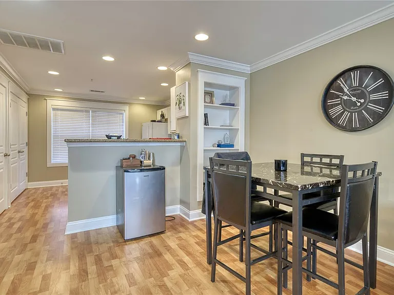 1725 Harvey Mitchell Pkwy S #2124 — Photo 5