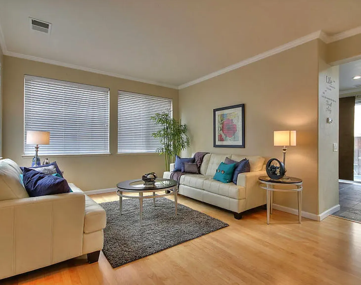 4 bed, 2.5 bath, 1797 sqft, $4,250 — Photo 3