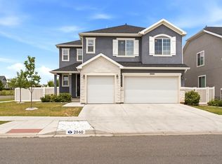 2060 W 900 N, Layton, UT 84041
