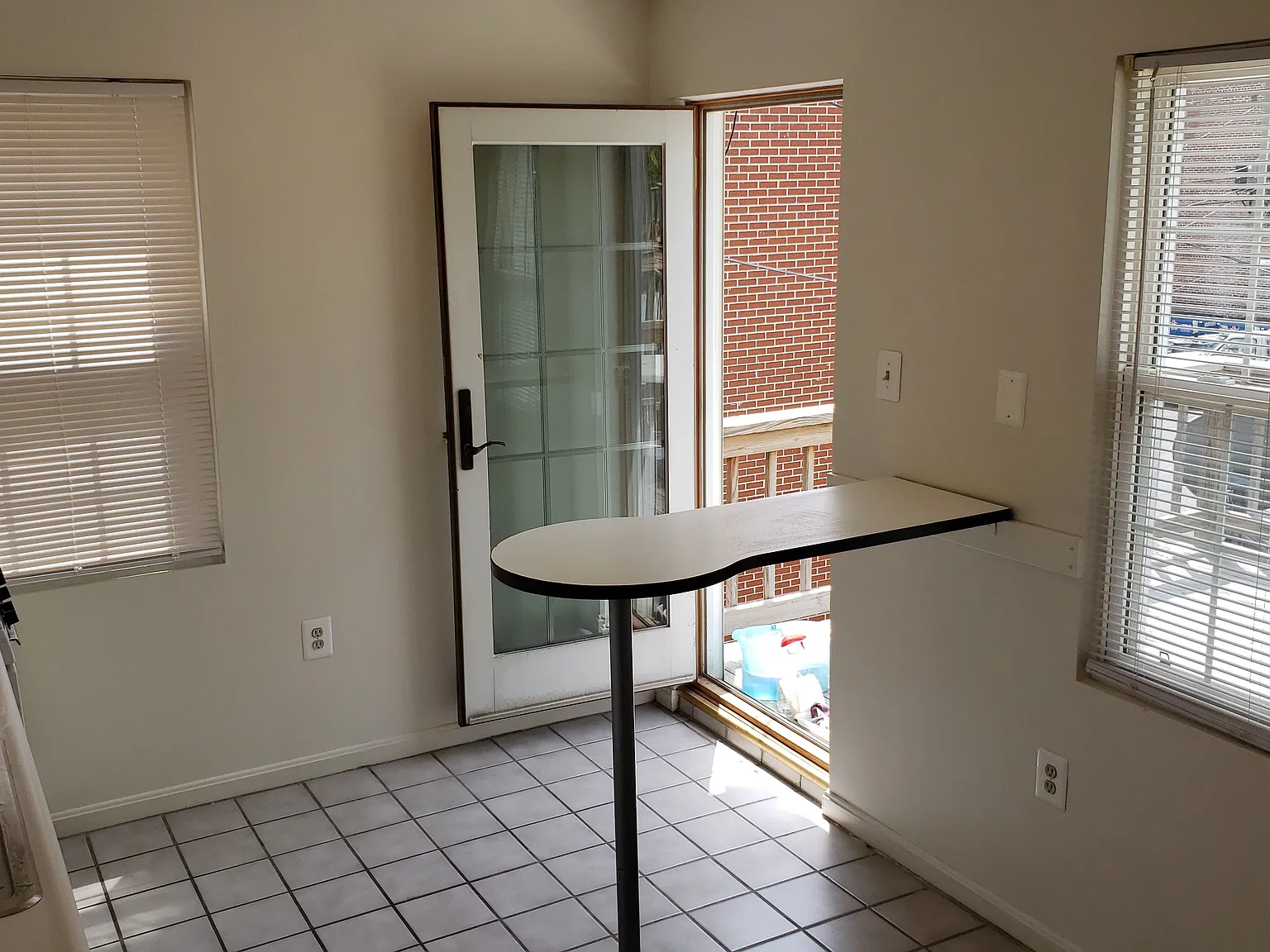 1 bed, 800 sqft, $1,395 — Photo 3