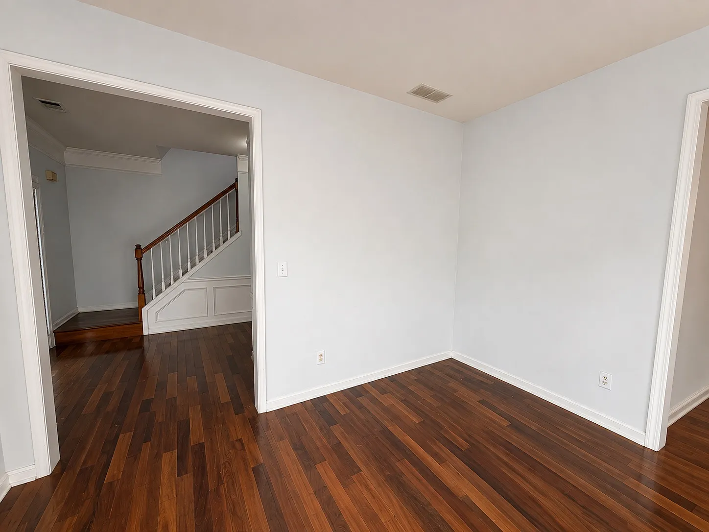 235 Ganton Ct — Photo 4