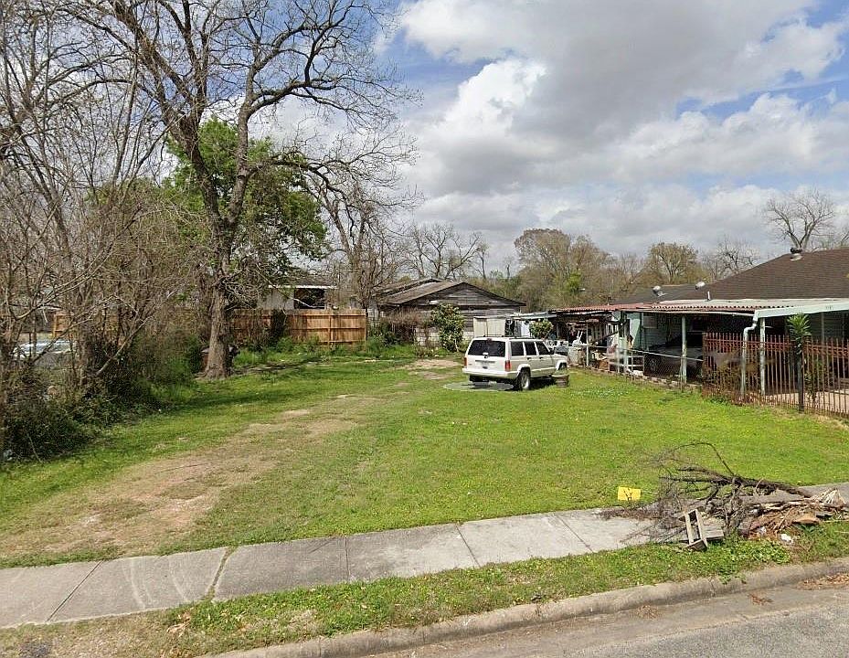 1st image of 5103 Evella St