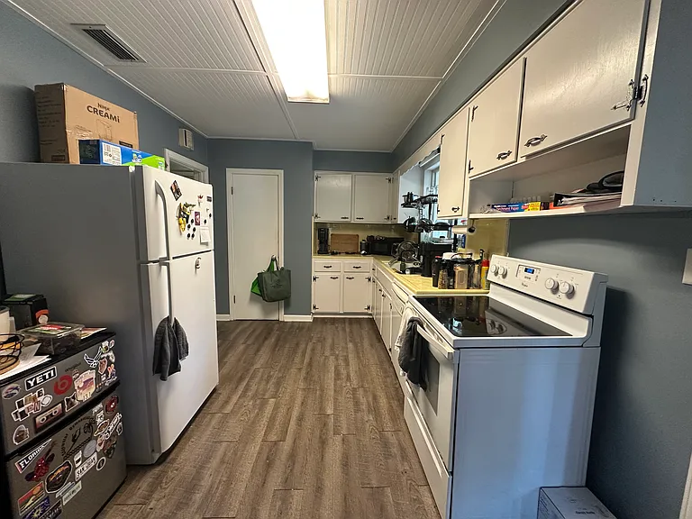 3125 W University Ave — Photo 11