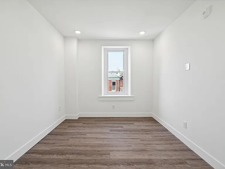 5164 Ridge Ave #3 — Photo 17