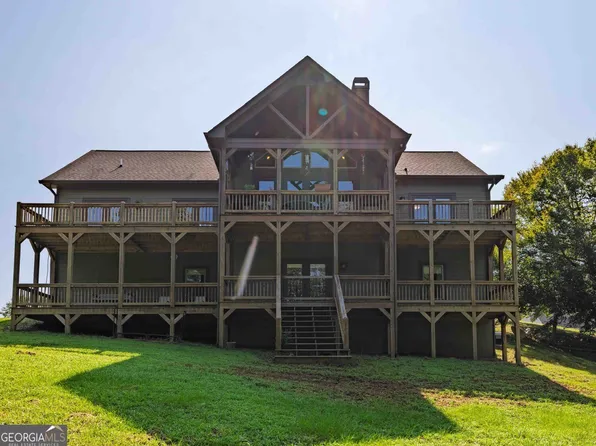 452 Captains Ct, Clarkesville, GA 30523