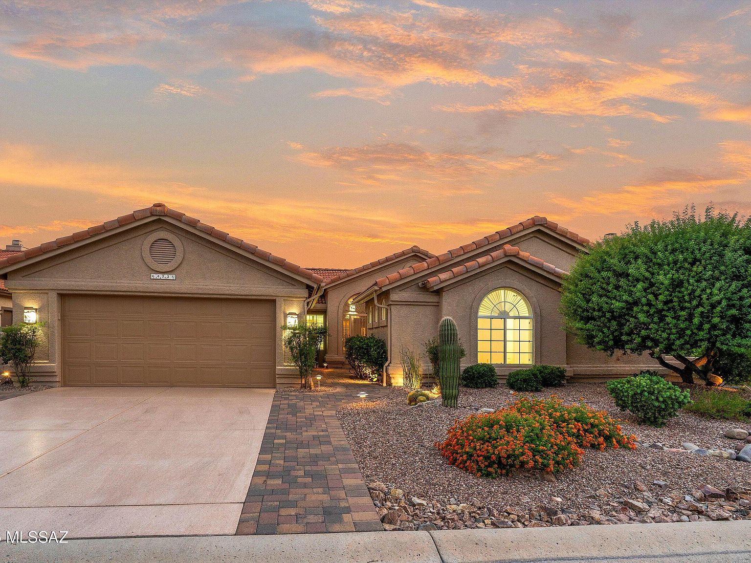 64235 E Greenbelt Ln