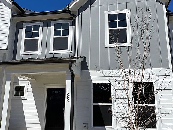 2nd image of 108 Kimber Ln