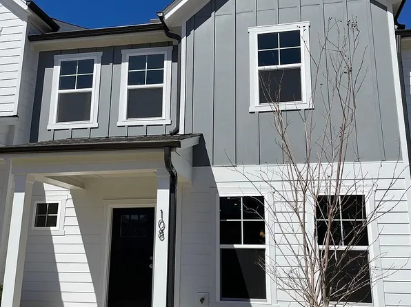 108 Kimber Ln, Wake Forest, NC 27587