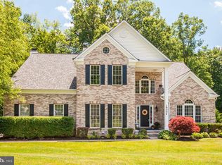 19304 Cissel Manor Dr, Poolesville, MD 20837