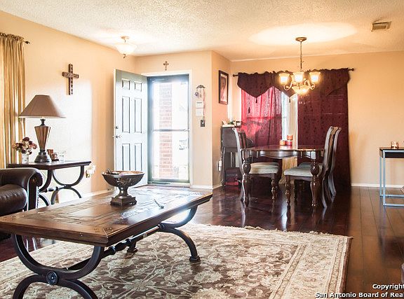 4th image of 8306 Tavern Point