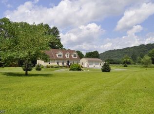 176 Us Highway 46, Columbia, NJ 07832