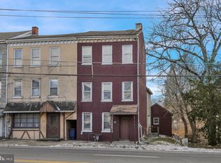 70 N Centre Ave, Leesport, PA