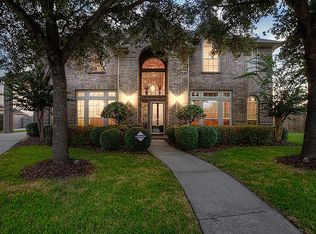 4007 Waterwood Dr, Baytown, TX 77521