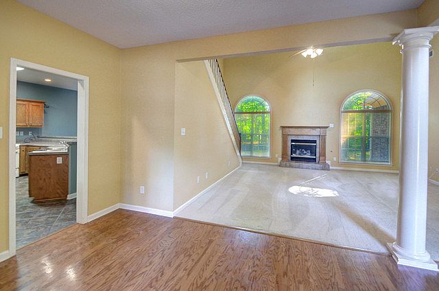 1st image of 3375 Bridge Park Dr
