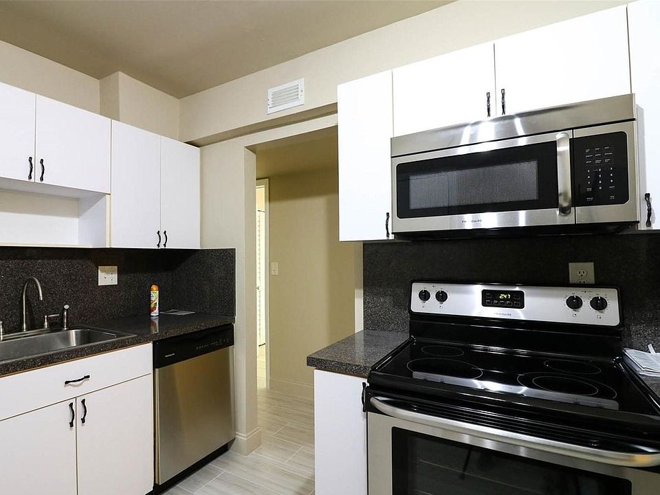 1st image of 8325 SW 72nd Ave APT 315C