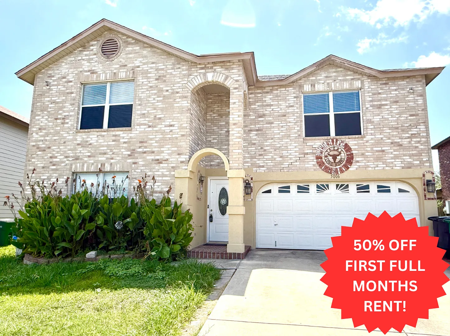 *Move In Special* 4 Bed | 2.5 Bath | Loft | 2-Car Garage | Covered Patio! — Photo 1