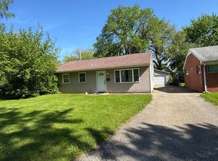 2313 E Wilshire Rd, Springfield, IL 62703