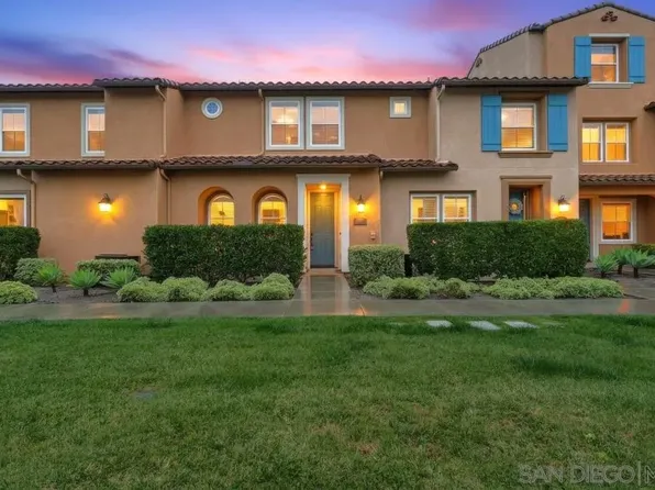 17059 Calle Trevino Unit 5, San Diego, CA 92127