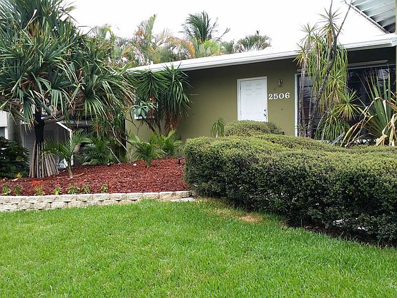 2nd image of 2506 Tortugas Ln