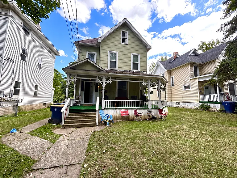 321 Washburn St #1 — Photo 20