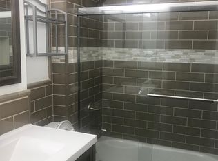 222 Mallory Ave, Staten Island, NY 10305