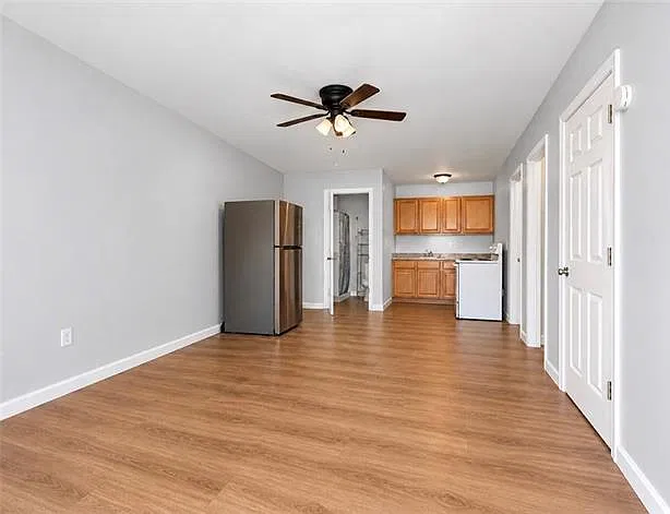 2 bed, 1.0 bath, 600 sqft, $900 — Photo 2