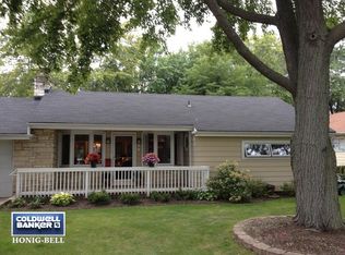 226 Lincoln St, Glenview, IL