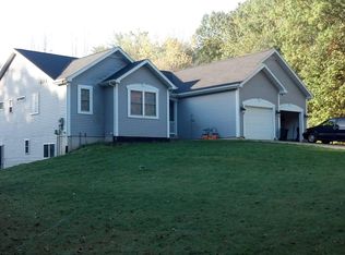 2419 N Smith Rd, Eaton Rapids, MI 48827