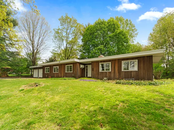 746 Yale Avenue, Meriden, CT 06450