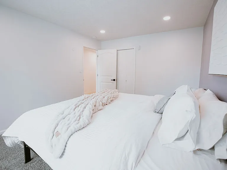 9514 Avenida Del Oso NE — Photo 36