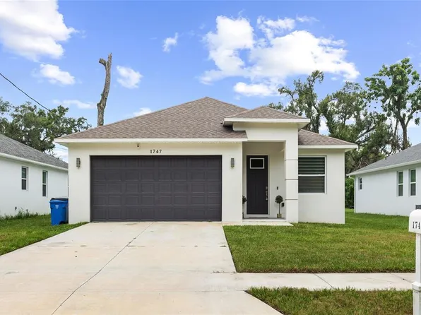 1747 S Oak St, Seffner, FL 33584