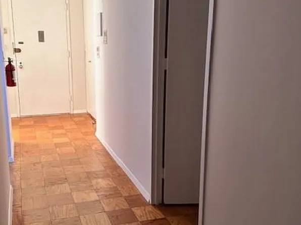 7002 Blvd East image 12 of 42