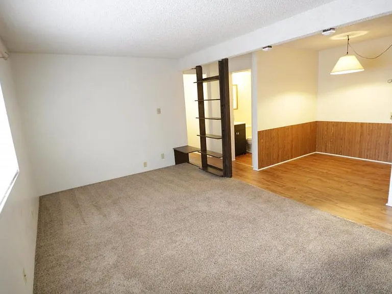 1315 D St #8 — Photo 5